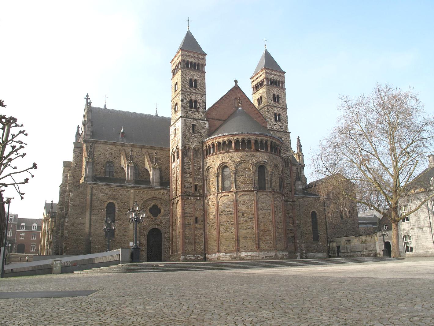 Photo Basiliek van Sint Servaas en Maastricht, Voir, Sites touristiques - #1