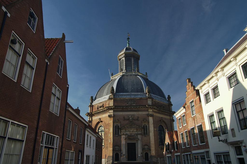 Photo Oostkerk en Middelburg, Voir, Sites touristiques - #2