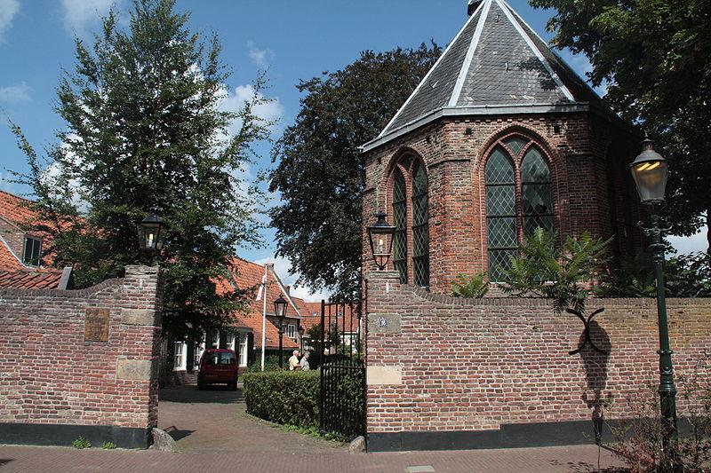 Photo Hofje Armen de Poth en Amersfoort, Voir, Sites touristiques, Quartier, place, parc - #1