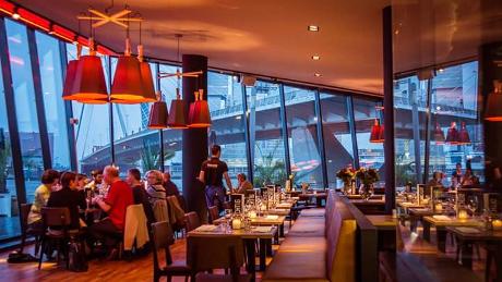 Photo Prachtig en Rotterdam, Manger & boire, Savourer un déjeuner, Savourer au restaurant