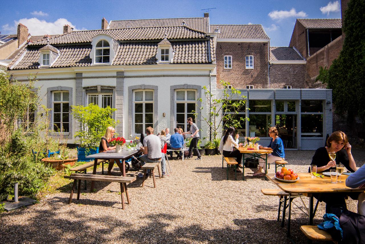 Photo Huize Marres en Maastricht, Voir, Café, Déjeuner, Dîner, Musée, Activité - #2