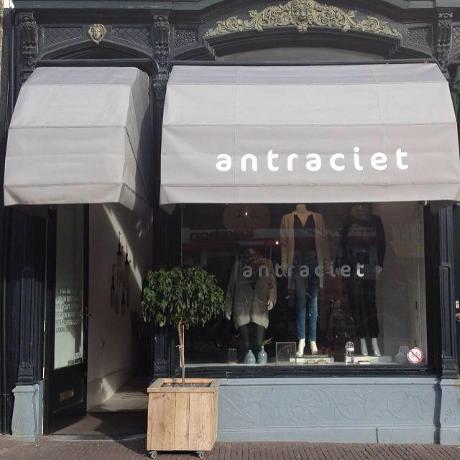 Photo Antraciet Living & Fashion en Leiden, Shopping, Mode et habillement