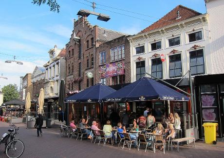 Photo Korenmarkt en Arnhem, Voir, Déjeuner, Boire, Dîner, Quartier