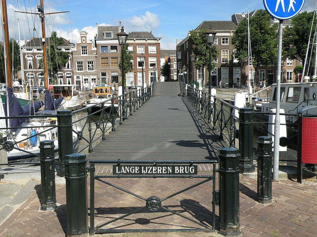 Photo Lange IJzeren brug en Dordrecht, Voir, Quartier, place, parc - #1