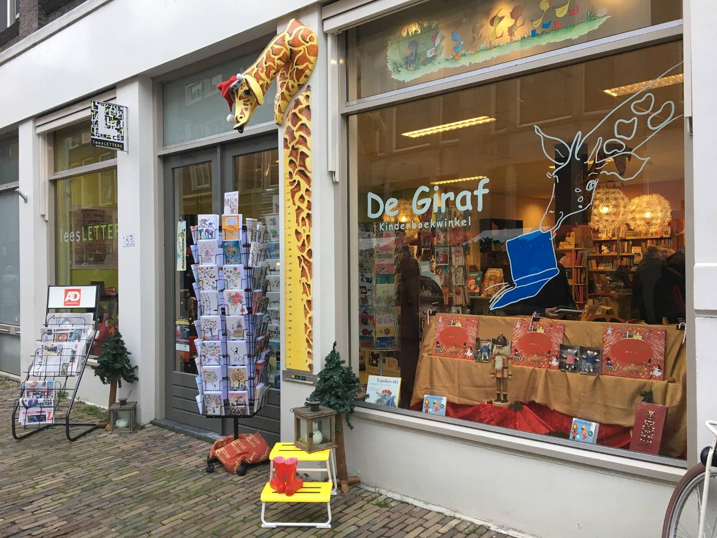 Photo Kinderboekwinkel de Giraf en Dordrecht, Shopping, Acheter des trucs de passe-temps - #1
