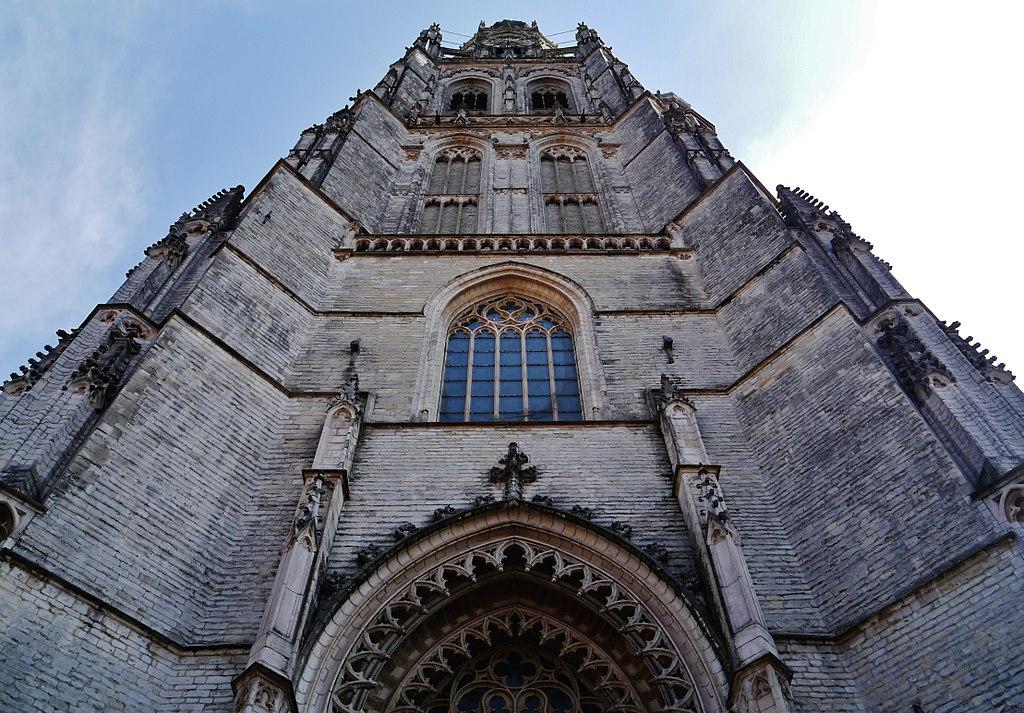 Photo Grote of Onze-Lieve-Vrouwekerk en Breda, Voir, Sites touristiques, Activités - #1